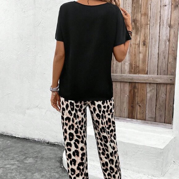 Multicolor Casual Women's Solid Color Round Neck Short Sleeve T-Shirt And Pants - Picture 2 of 6